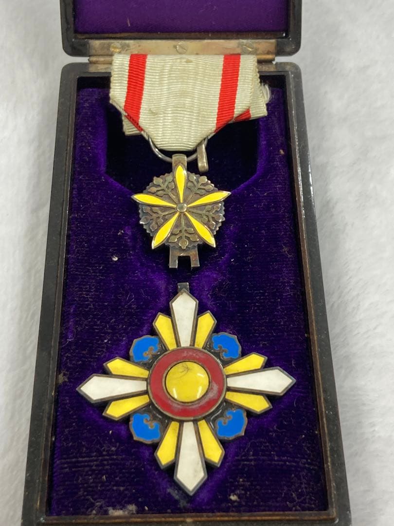 満州国勲章 満州国 勲六位景雲章 旧日本軍 大日本帝国　勲章