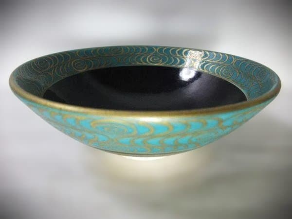 緑地金襴手波文 茶碗 平安「桐鳳」 手塚影雲 作 茶道具 抹茶茶碗 共布