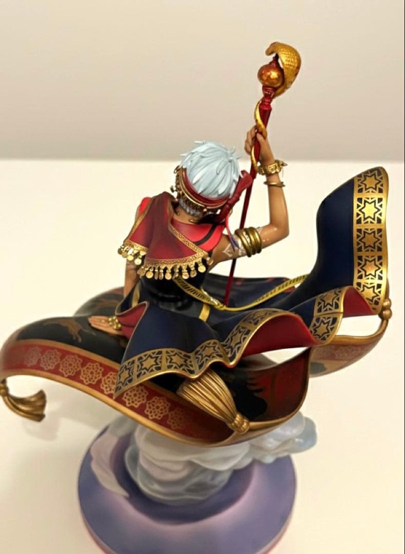 ツイステ カリム 1/8 スケールフィギュア