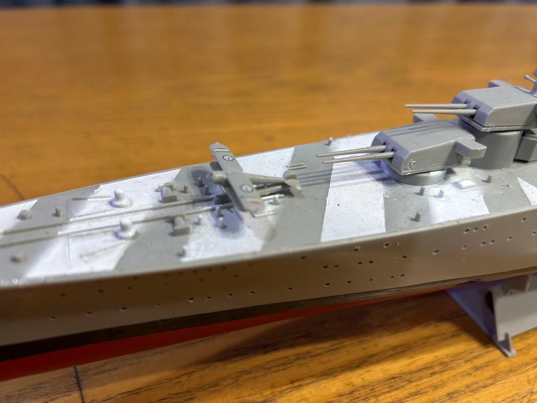 イタリア高速巡洋艦ポーラ1/350サイズ精密製作、完成品送料込み販売