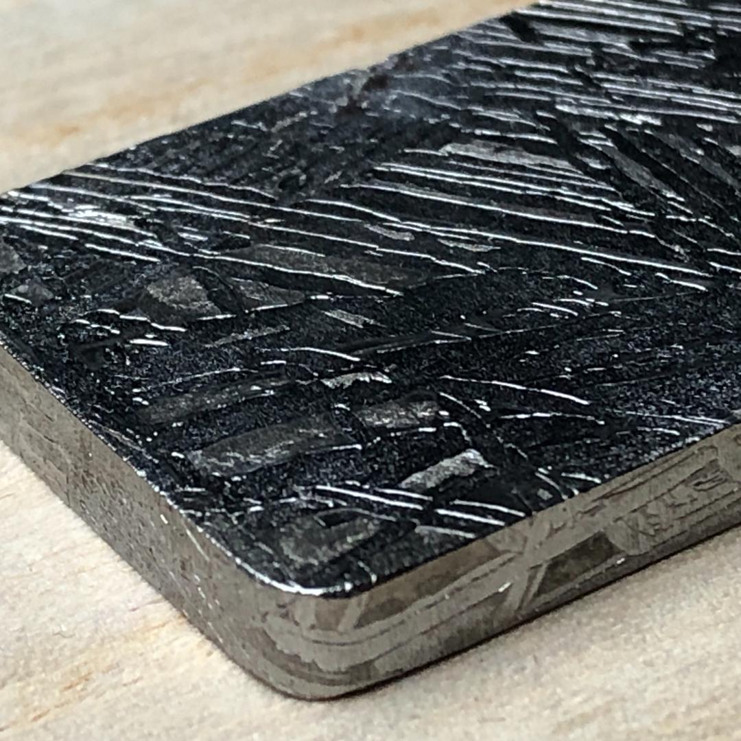 隕石 鉄隕石　アルタイ隕石　ペンダントトップ　ナチュラル　原石　重さ約42g