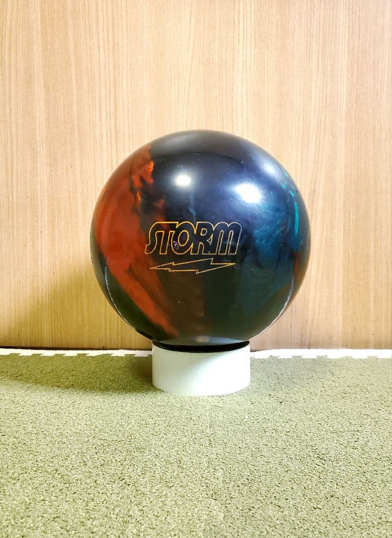 ABSOLUTE ボウリングボール 15ポンド