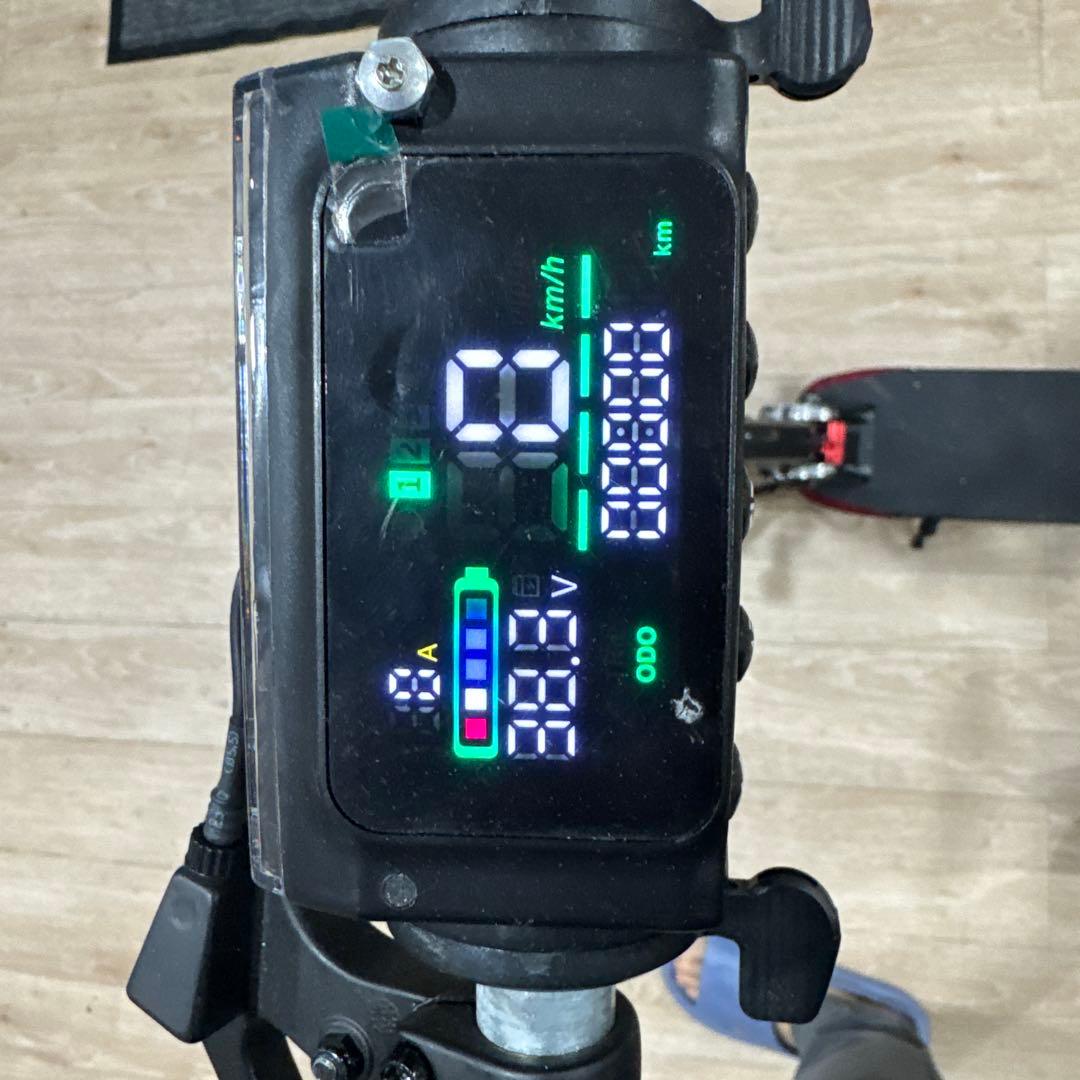 MRJX1 バッテリー付き 本体￼ 未使用 送料無料 即発送 キックボード