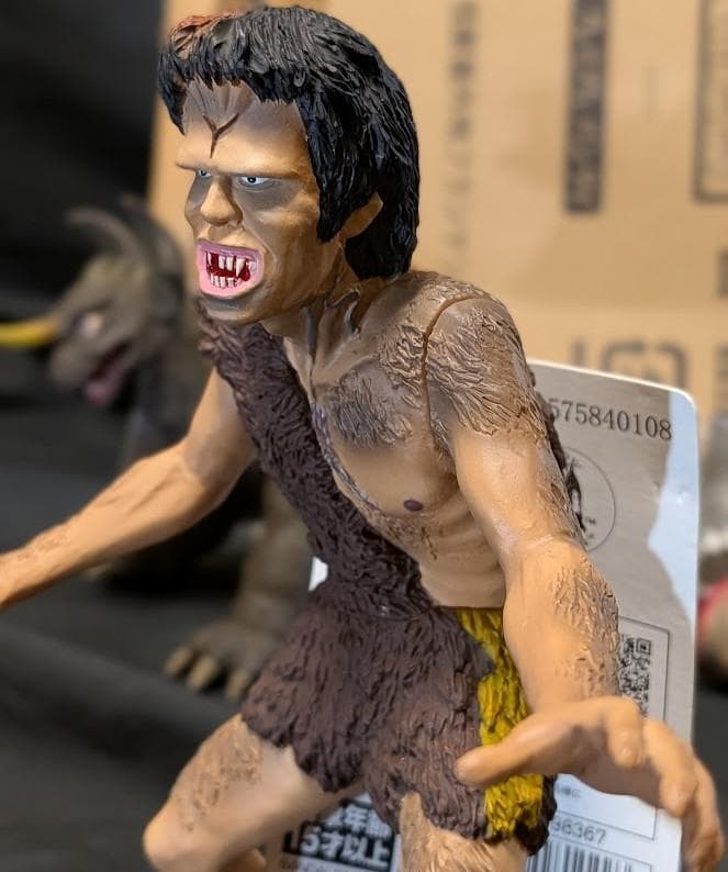 フランケンシュタイン対バラゴン（バンダイプレミアム）怪獣番外地 ソフビ2体セット