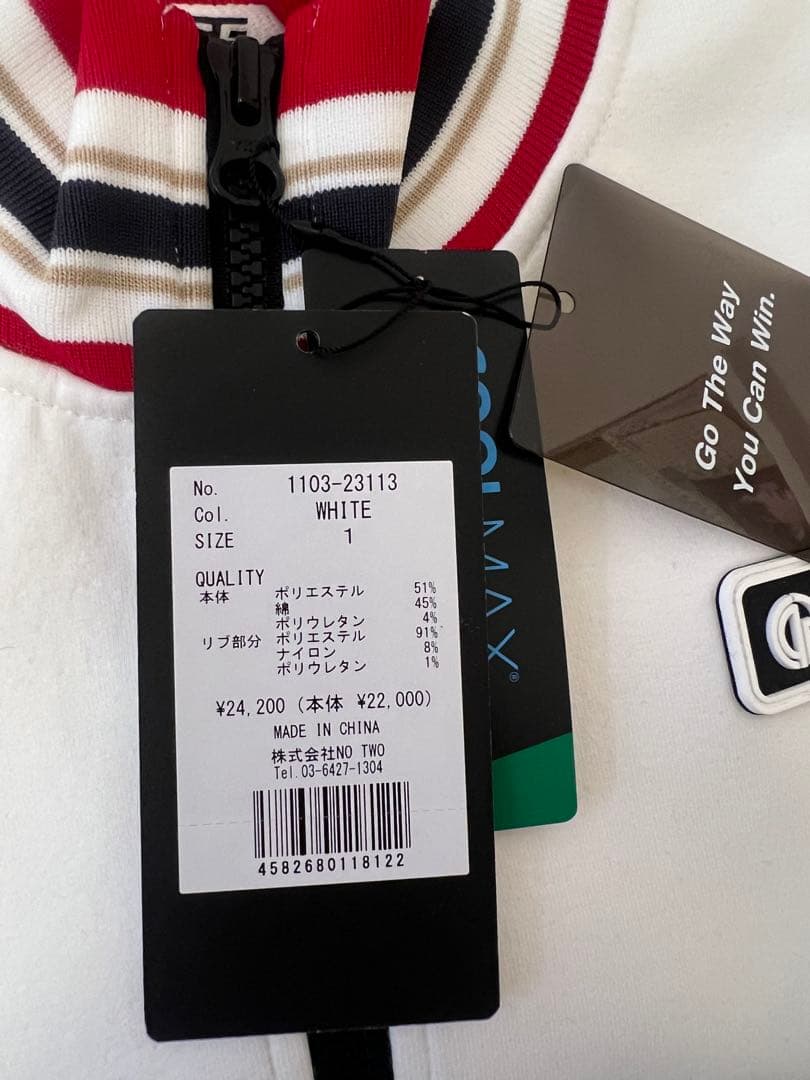 ゴルフウェア　パーカー　スカート