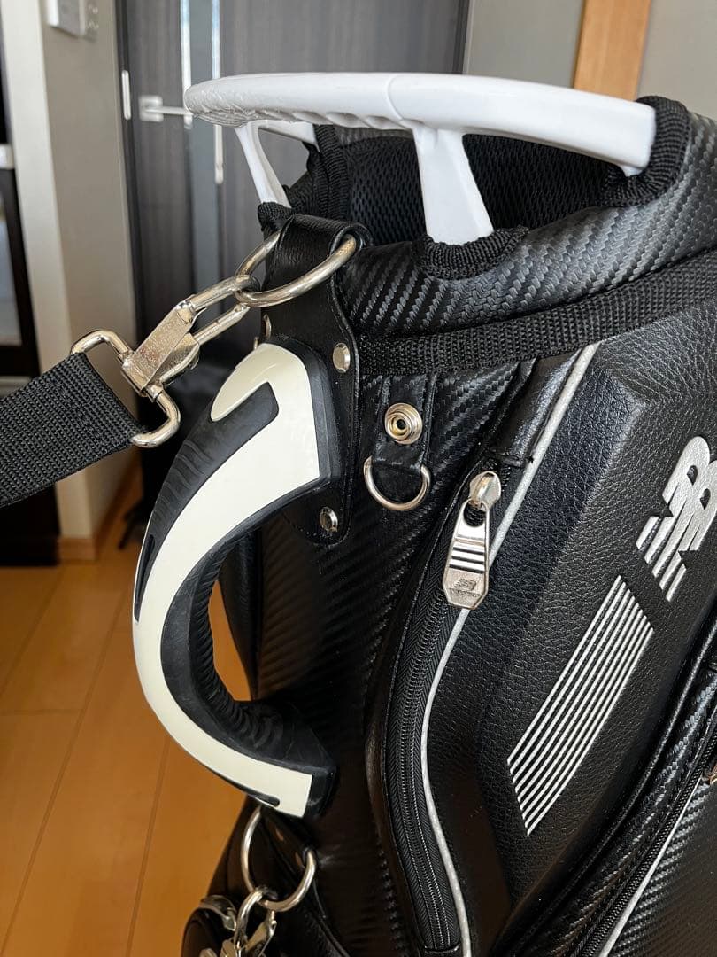 良品　人気ニューバランスゴルフ 9.0型 カート型キャディバッグ 　レザー調　黒