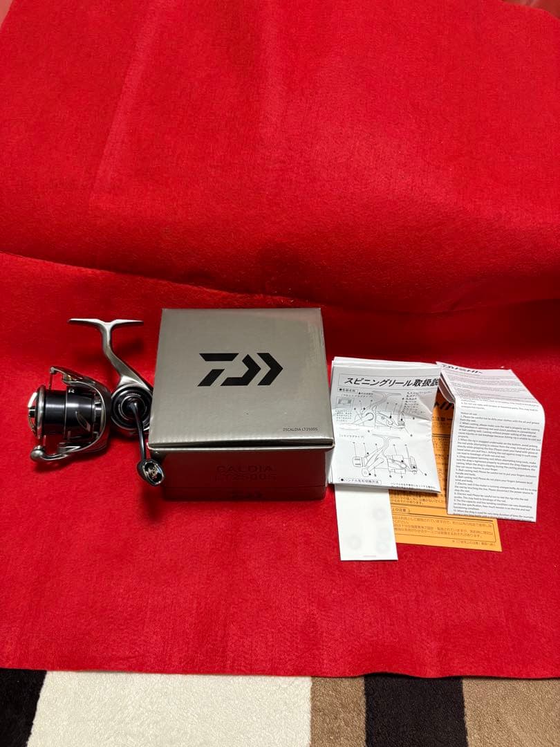 Daiwa 25カルディア　LT2500S スピニングリール