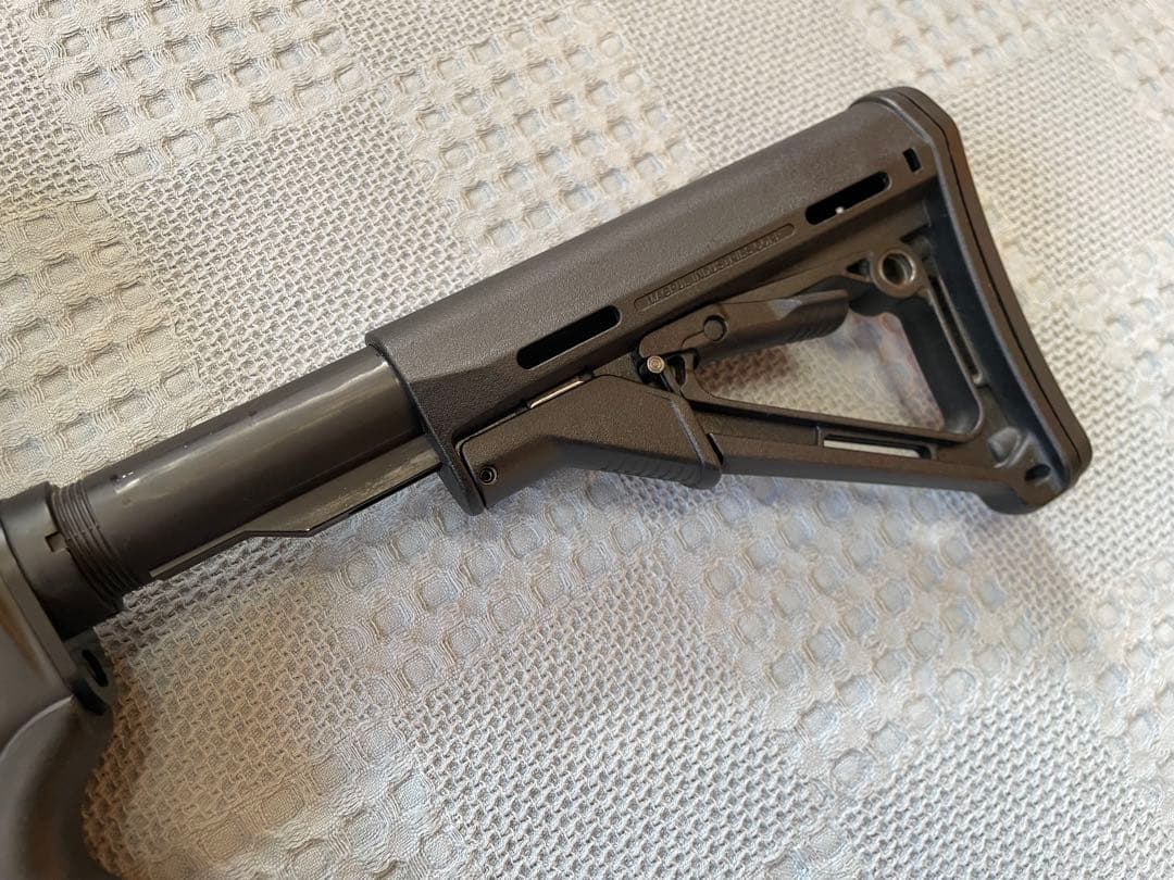 東京マルイ M4A1 スタンダード電動ガン