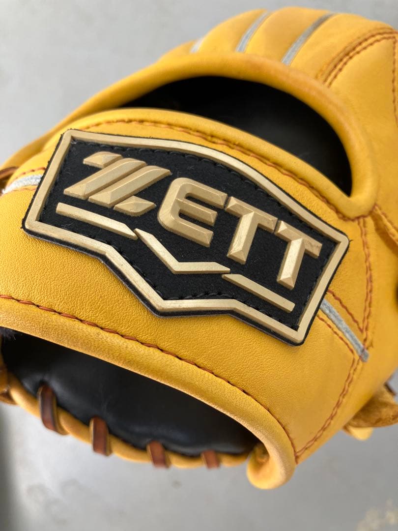 ZETT Winning Road イエローグローブ BRGB33910
