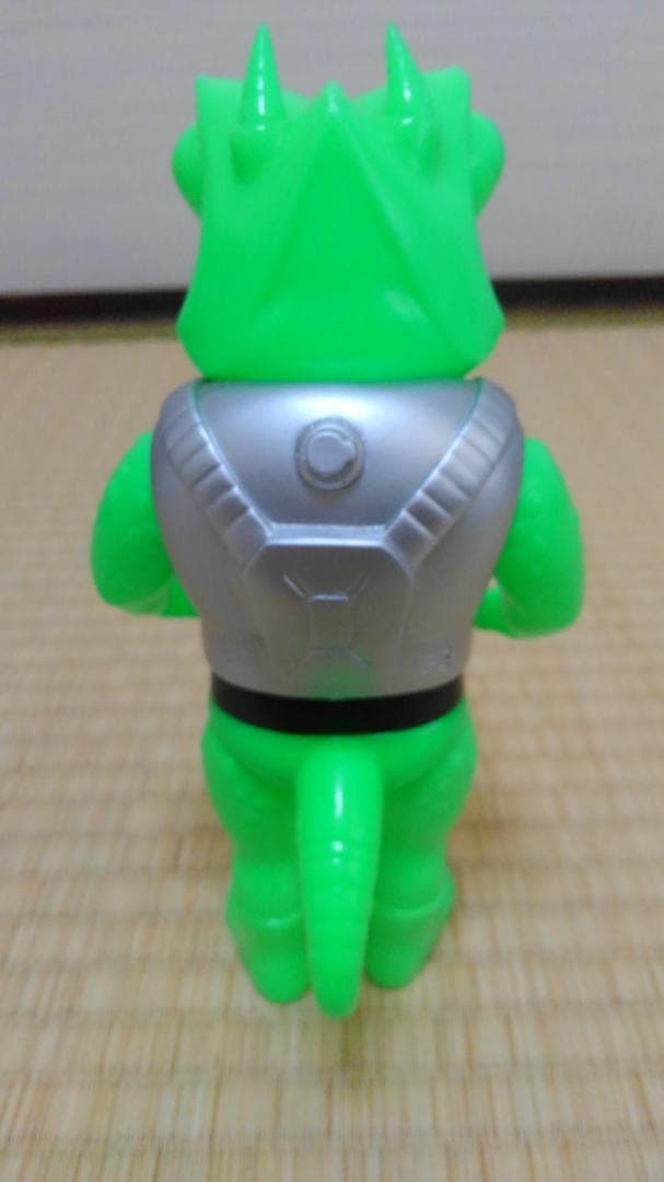 スマホカメレオン Loop 妄想怪人シリーズ