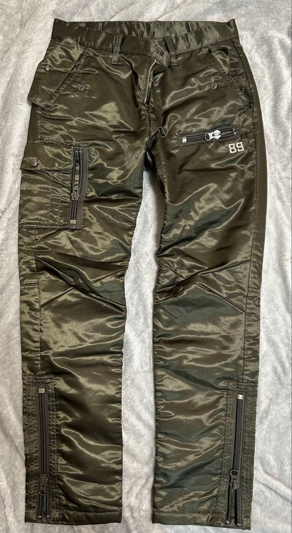 PEARLY GATES 　ナイロンパンツ(カーキ）