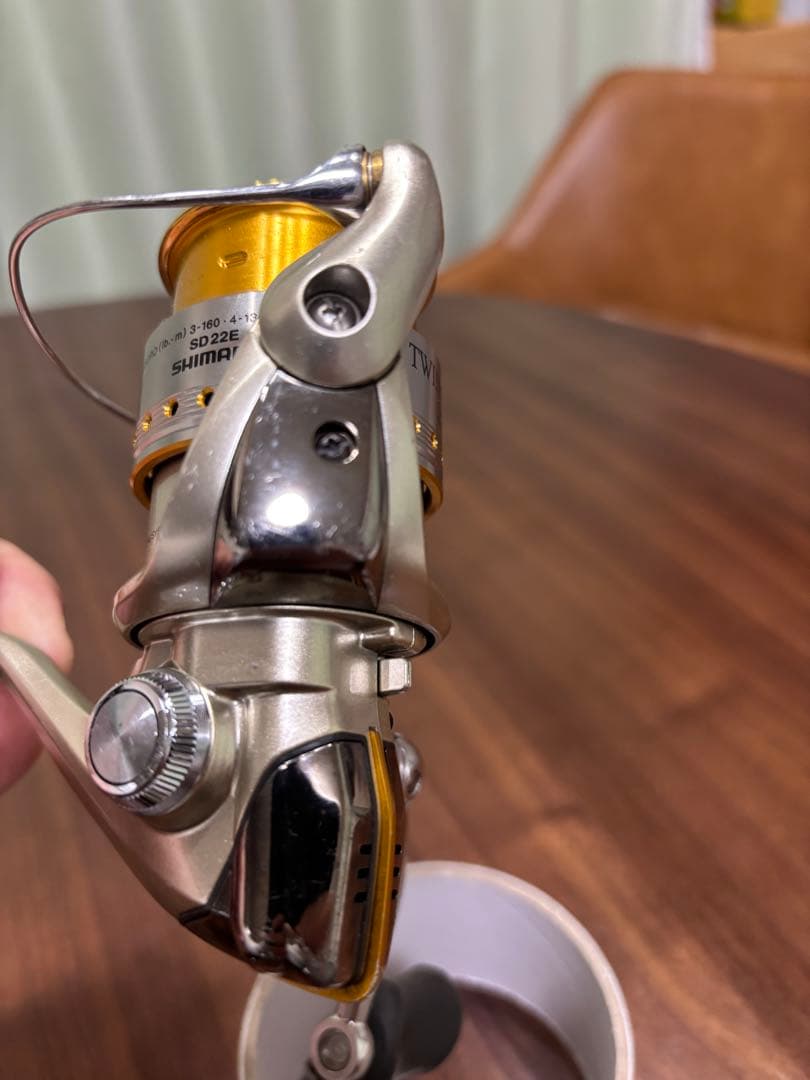 TWINPOWER mg2500S スピニングリール