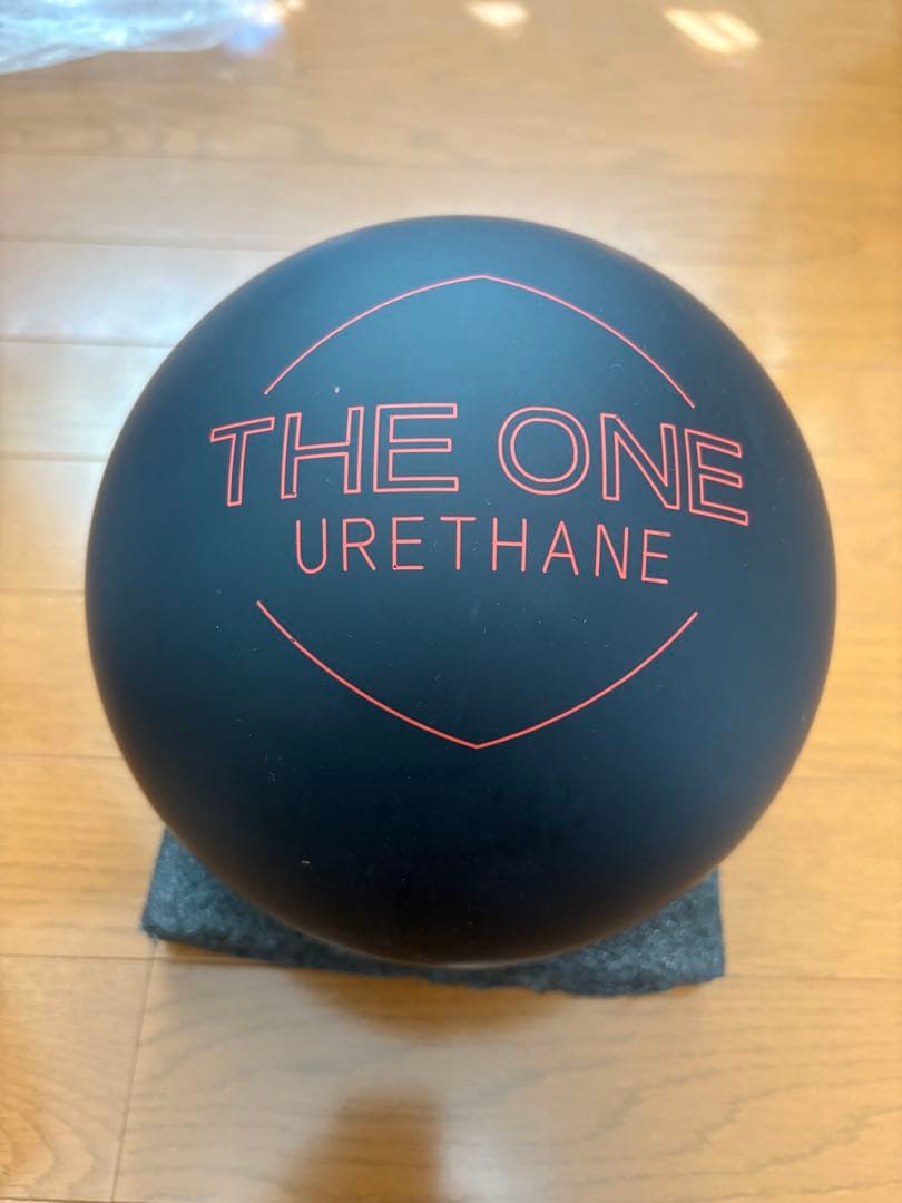 Ebonite THE ONE URETHANE 15ポンド