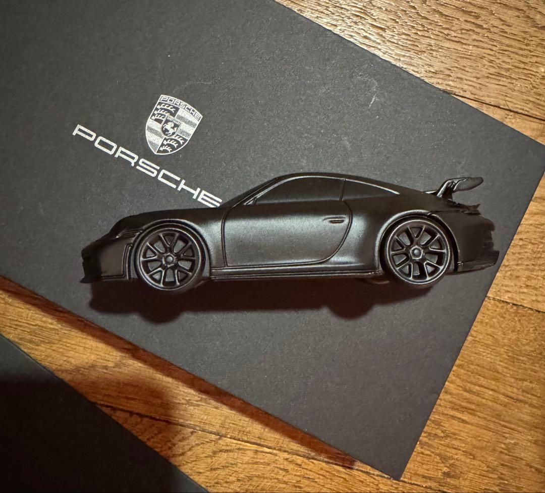 ポルシェ 911 GT3 マットブラック ミニカー　ペーパーウエイト