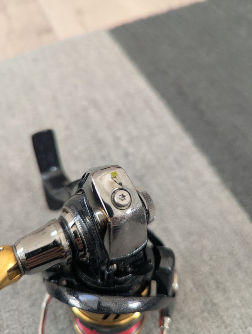 DAIWA 18レガリス2000S リール＆バッグ＆ジグヘッド