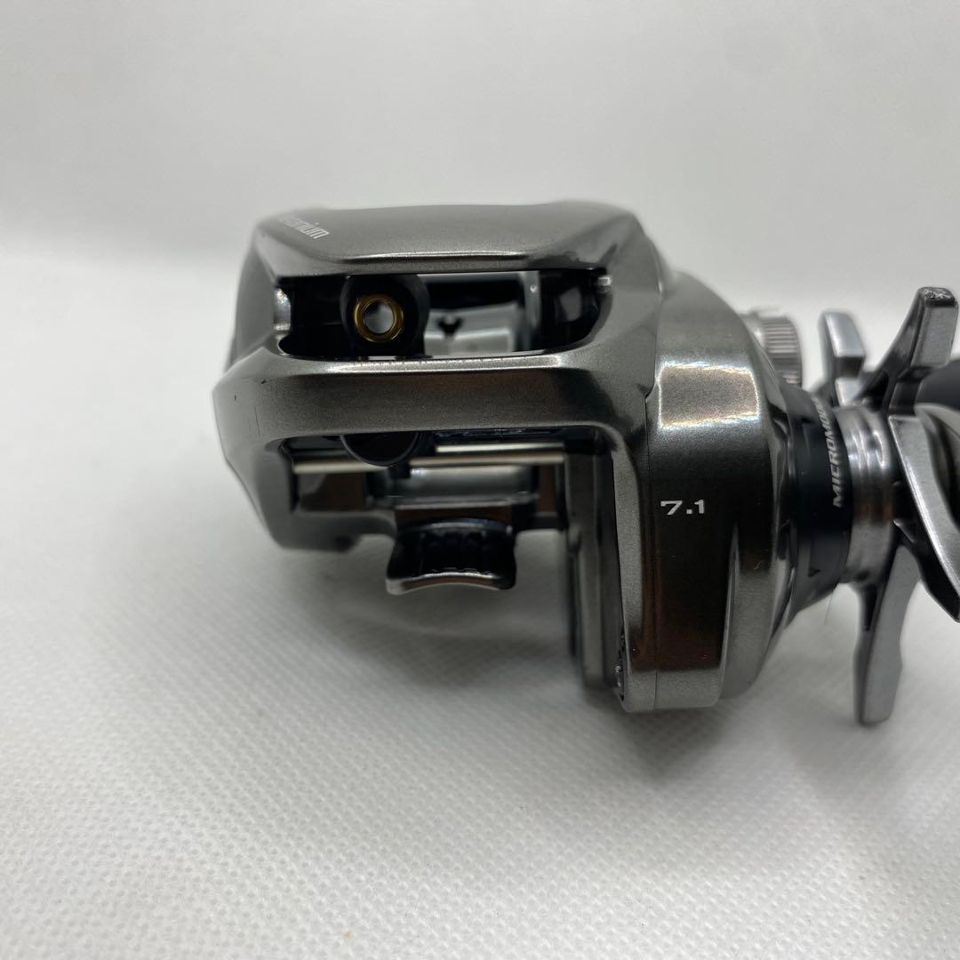 ニ*2様 SHIMANO シマノ 20メタニウムHG 左ハンドル