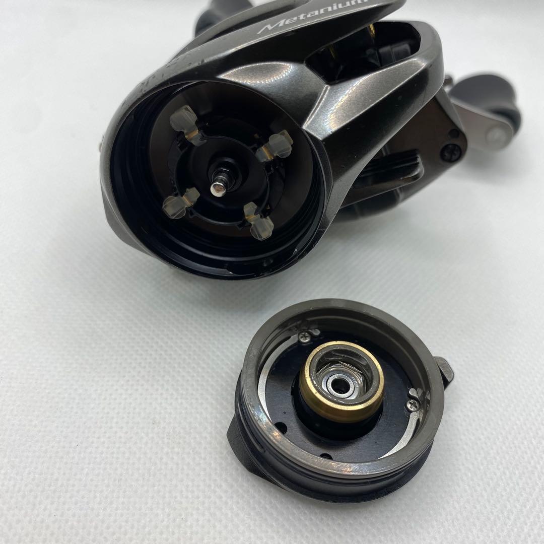 ニ*2様 SHIMANO シマノ 20メタニウムHG 左ハンドル