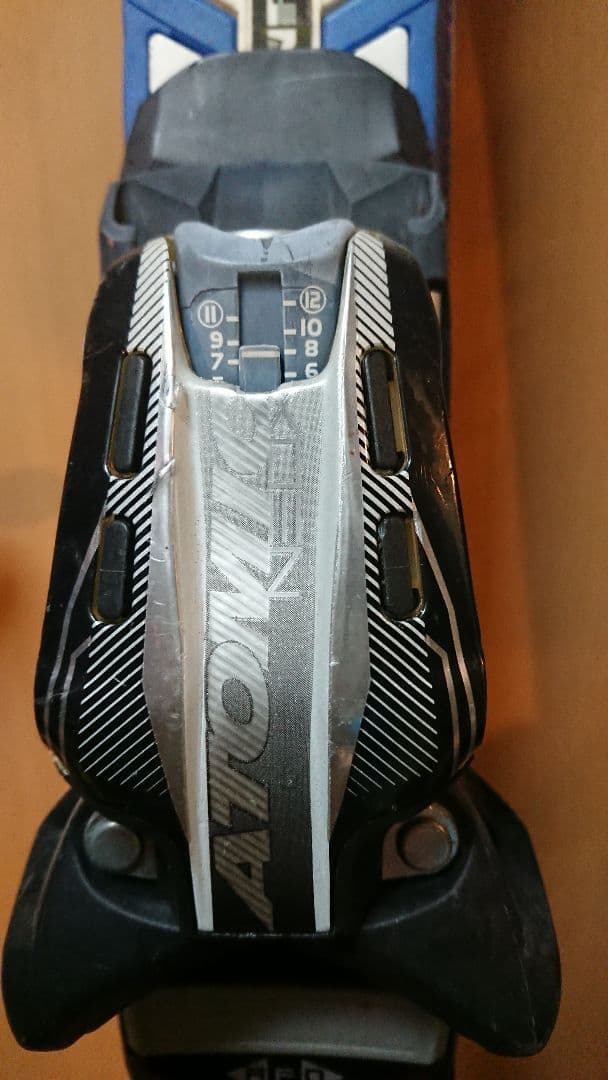 Atomic 181㎝ 簡単調整 270～360㎜ LT12 地域限定発送