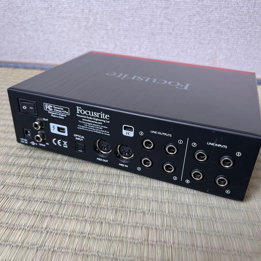 Focusrite Clarett 4Pre フォーカスライト