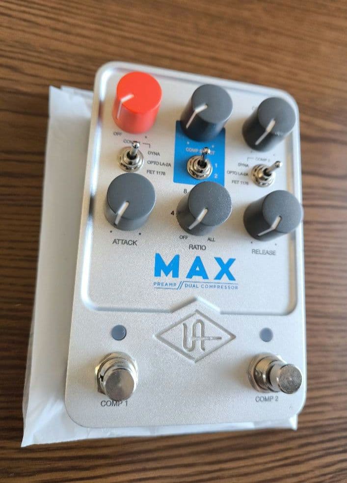 UAFX MAX コンプレッサー