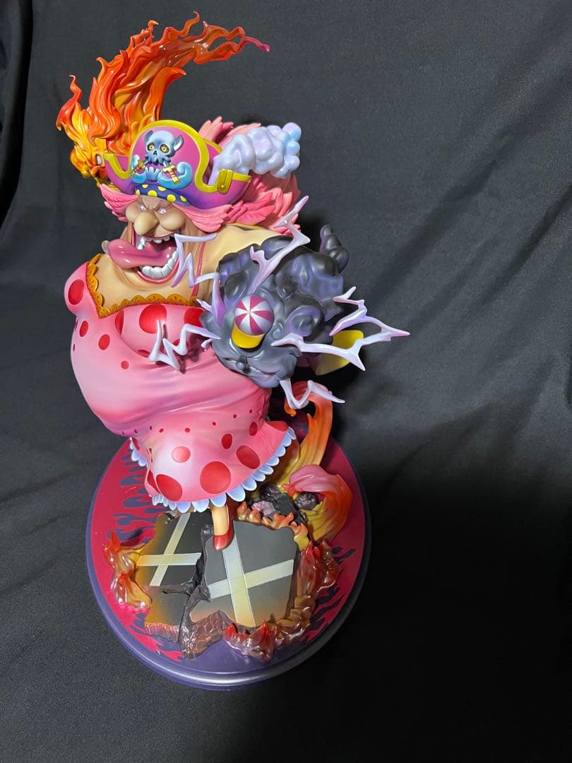 【最安値】P.O.P ワンピース “SA-MAXIMUM” 大海賊“ビッグマム”