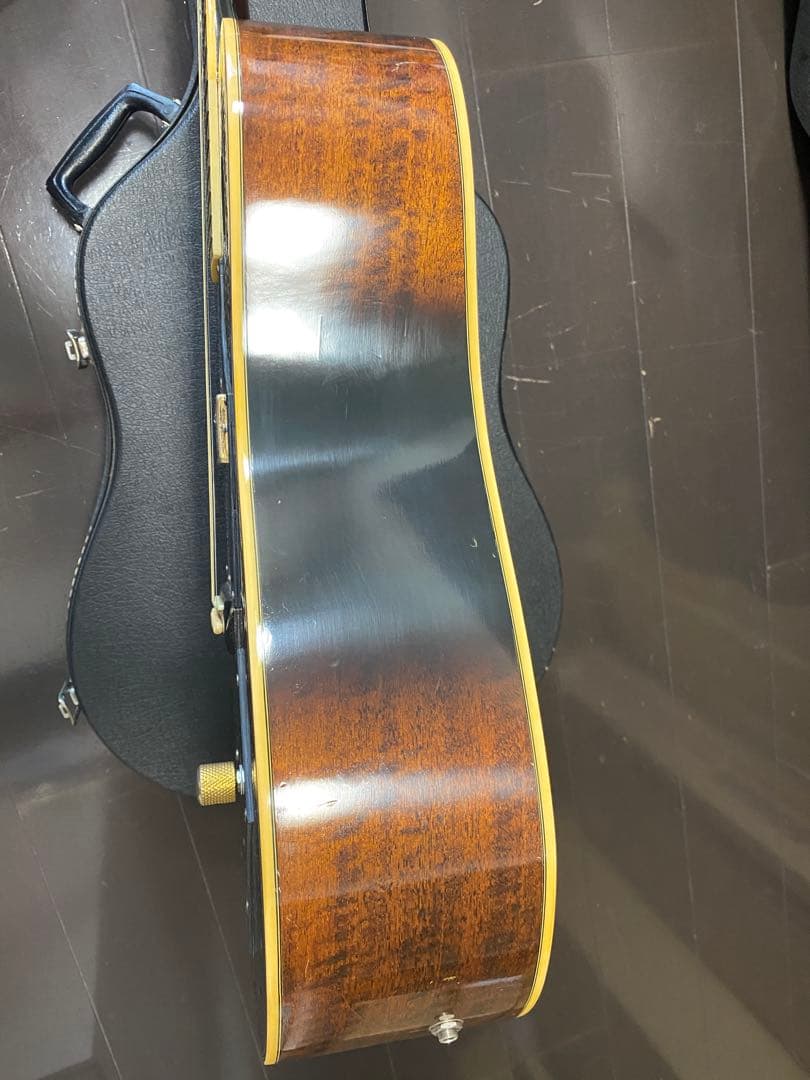 アコースティックギター　shiraki