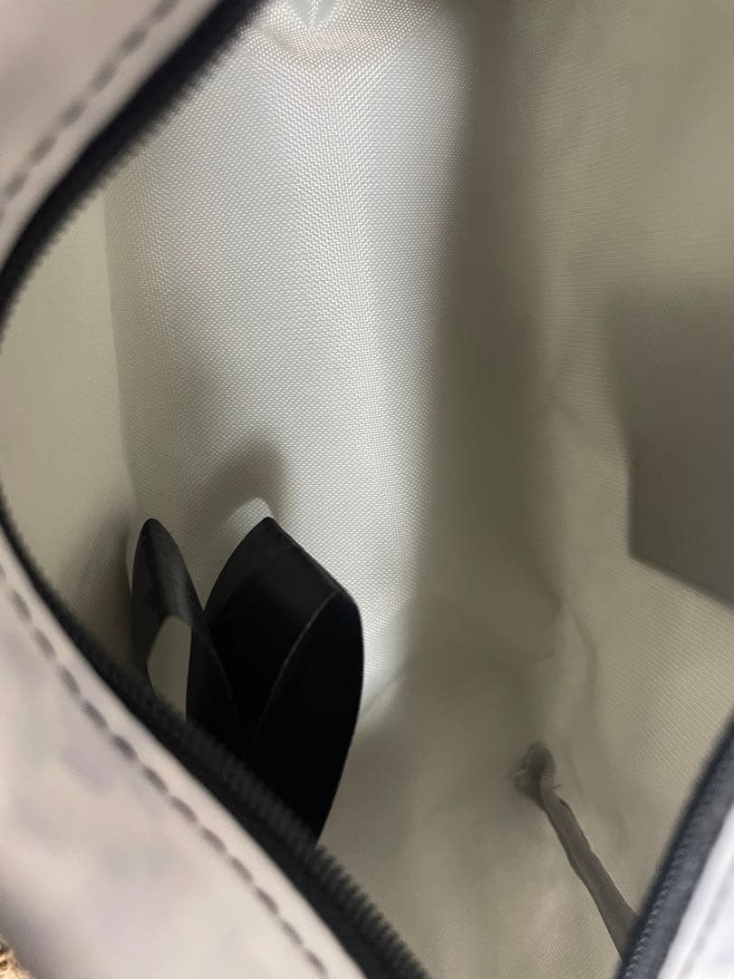 【希少】　ルセラフィム　nukak コラボ　ポーチ　FEARNADA垂れ幕