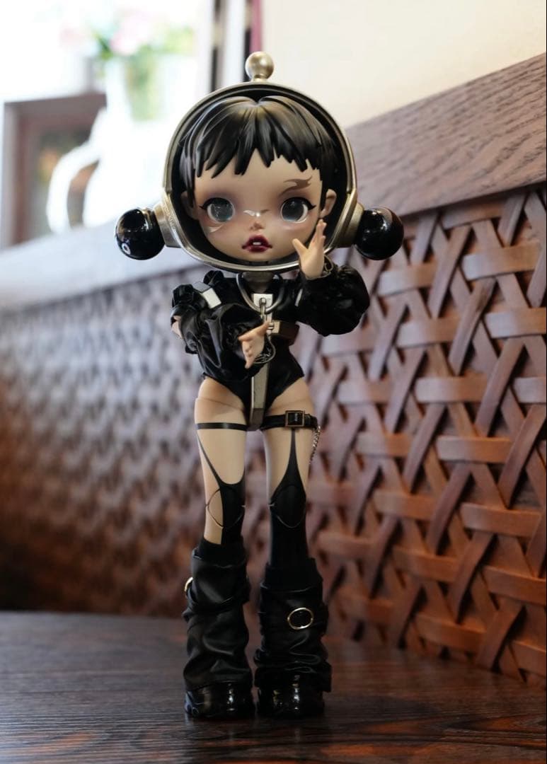 SKULLPANDA The Unknown 1/6 アクションフィギュア