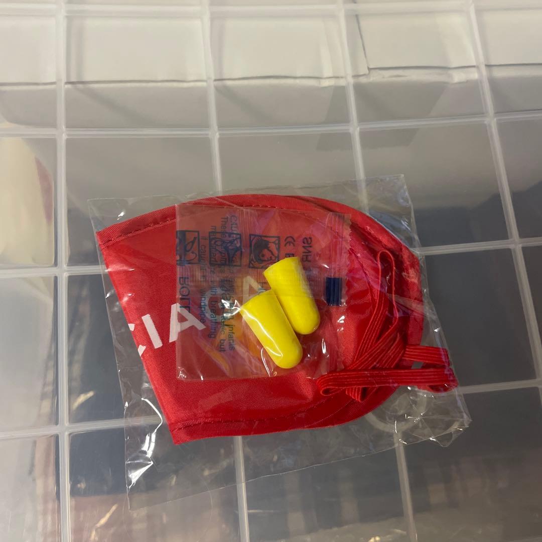 balenciaga アイマスク　耳栓付き　コレット