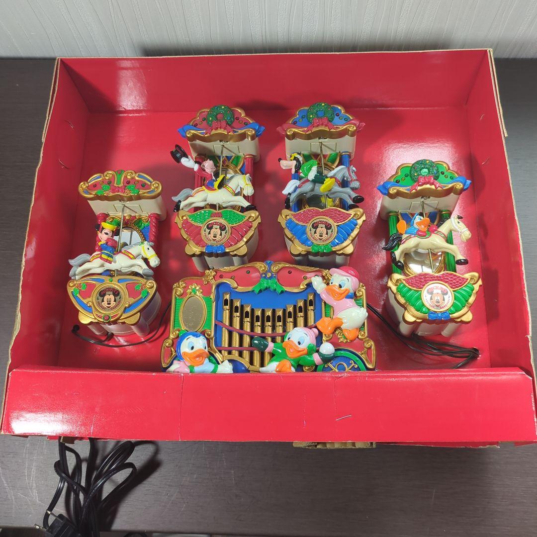 ミッキー　ホリデー　カルーセル