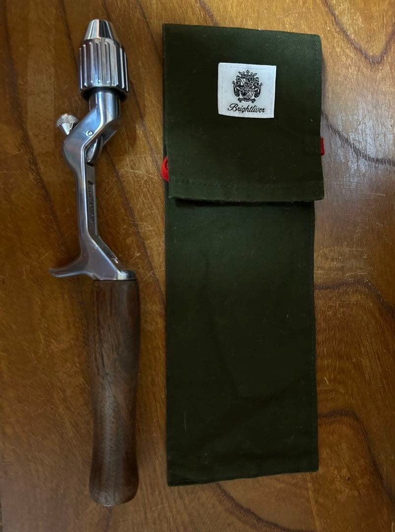 ブライトリバー　『シングルウォールナットウッド・グリップ』