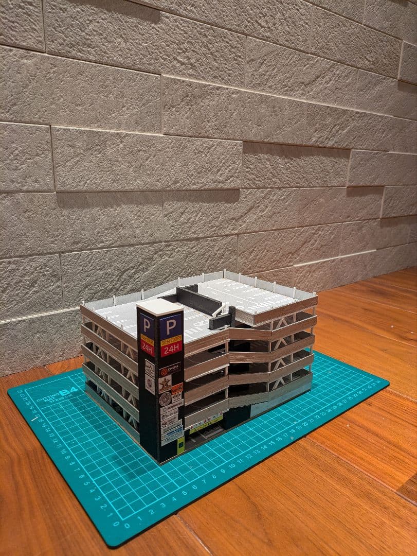 Nゲージ　自作ストラクチャー　立体駐車場