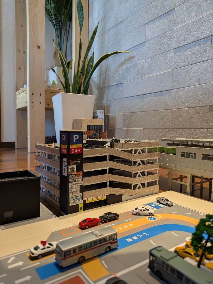 Nゲージ　自作ストラクチャー　立体駐車場