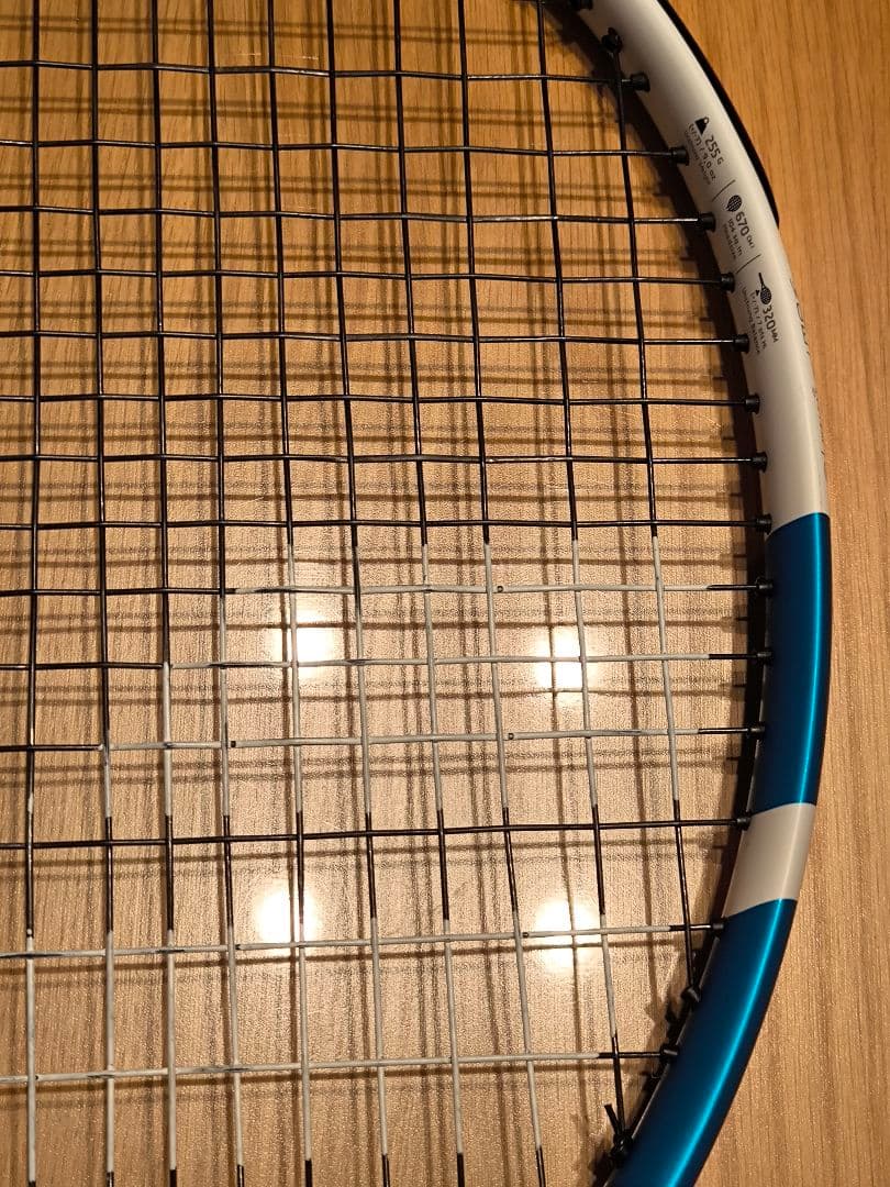 美品 バボラ テニスラケット Evo Drive Lite