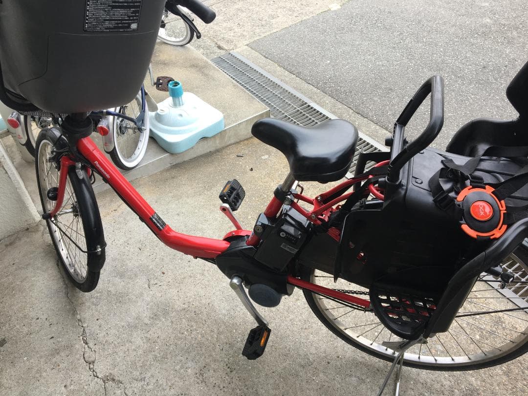 地域限定送料無料　ギュット　三人乗り　子供乗せ　16AH　赤　神戸市　電動自転車