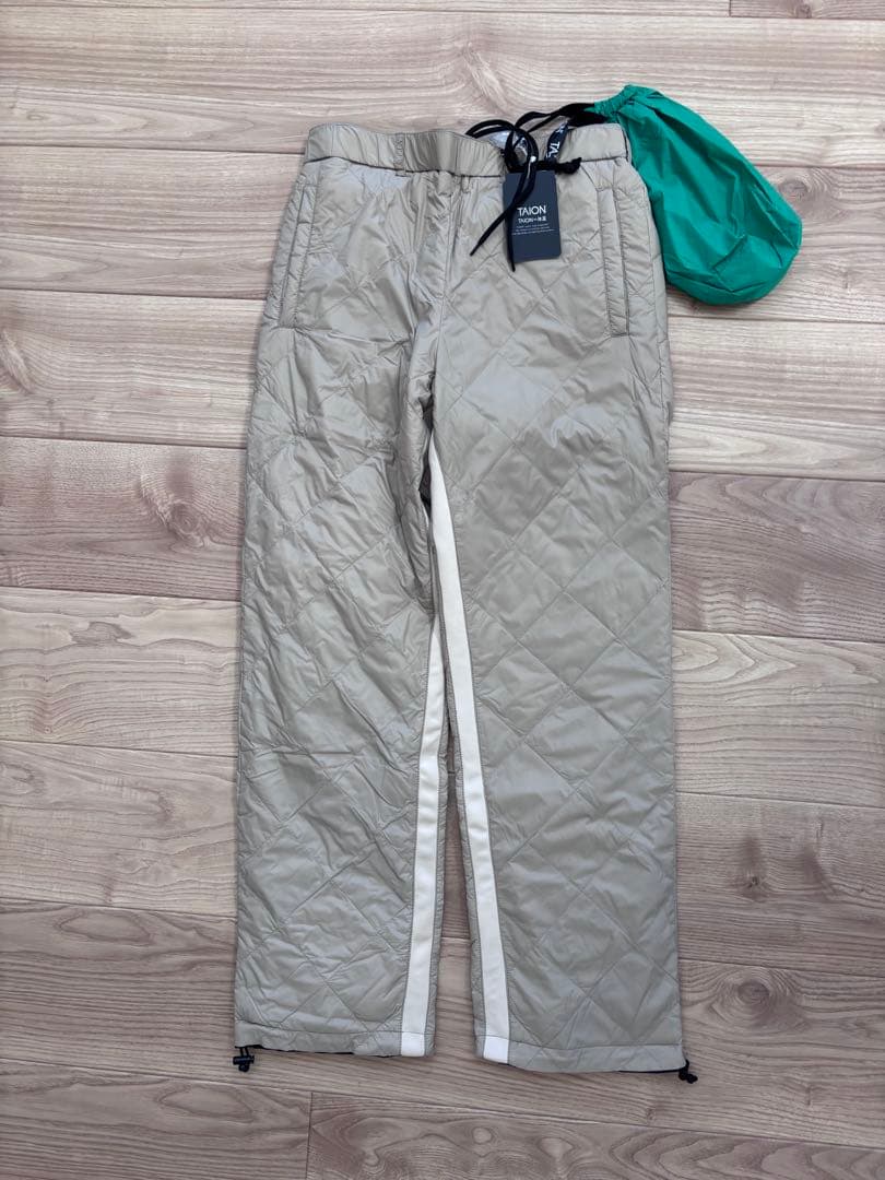 ビームスゴルフ　TAION コラボ　リバーシブル ダウンパンツ　L