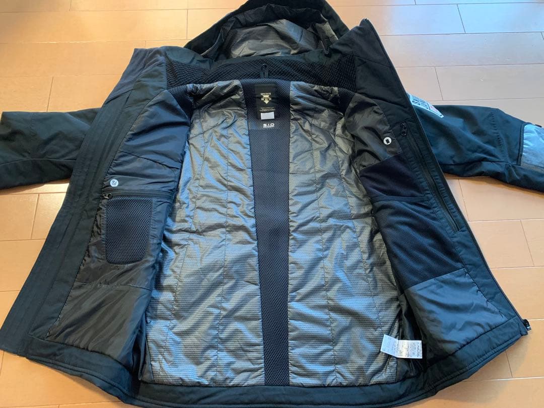 DESCENTE スキーウエアー