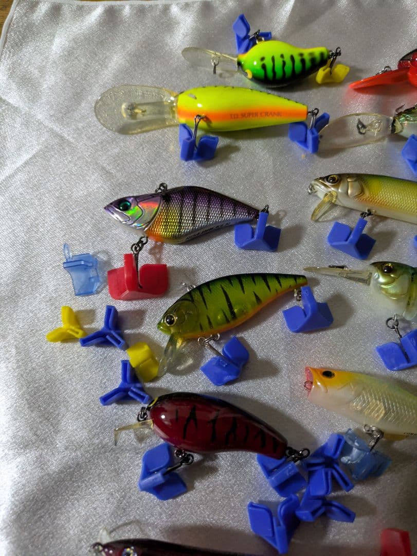 ハードルアーセット 33個ケース付き