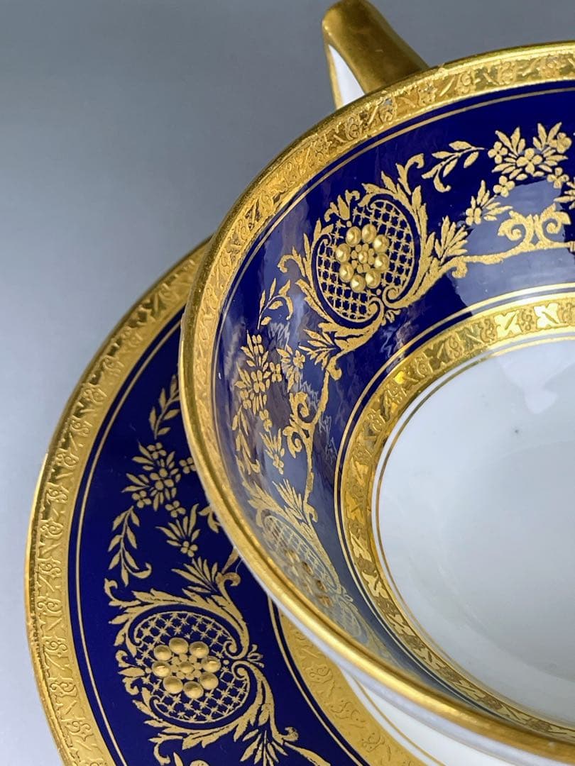 【美品】オールドミントン コバルト地 金彩 ブイヨンカップ＆ソーサー 金盛り