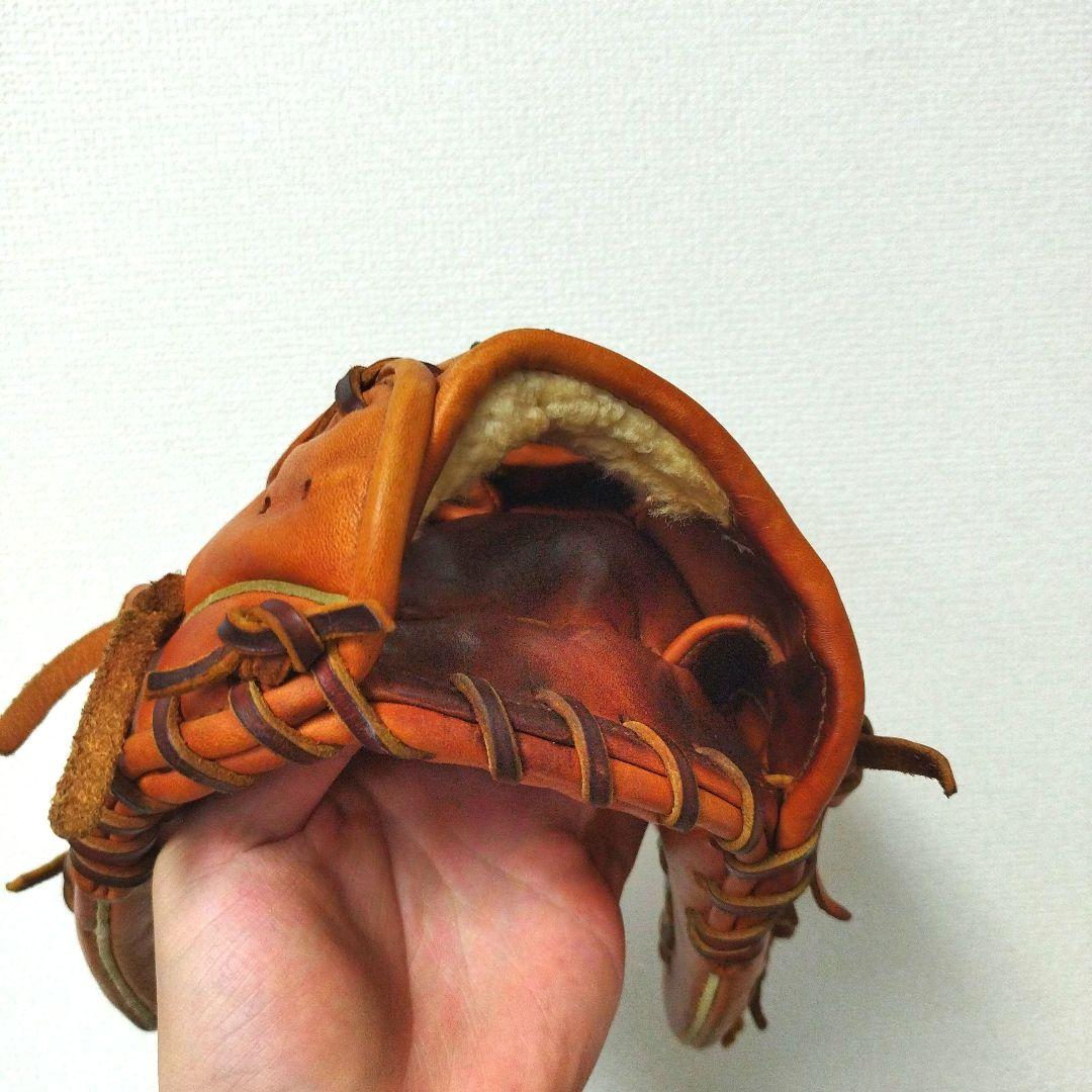 279 スラッガー 即戦力 型抜群 軟式 投手用グローブ