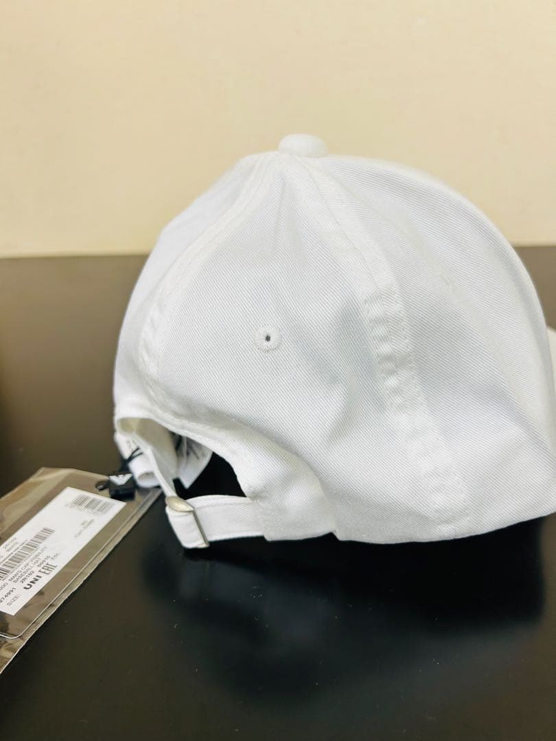 EA7 イーエーセブン　キャップ　ホワイト