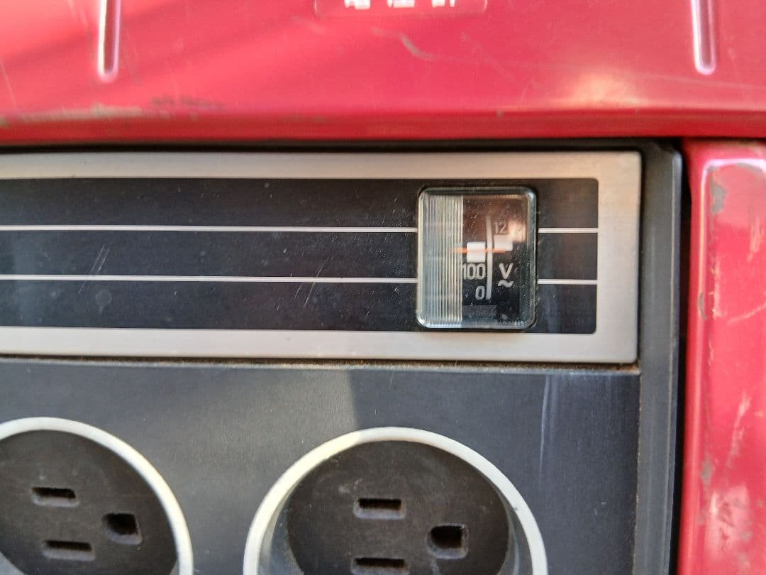 ホンダ　発電機　　EB 900