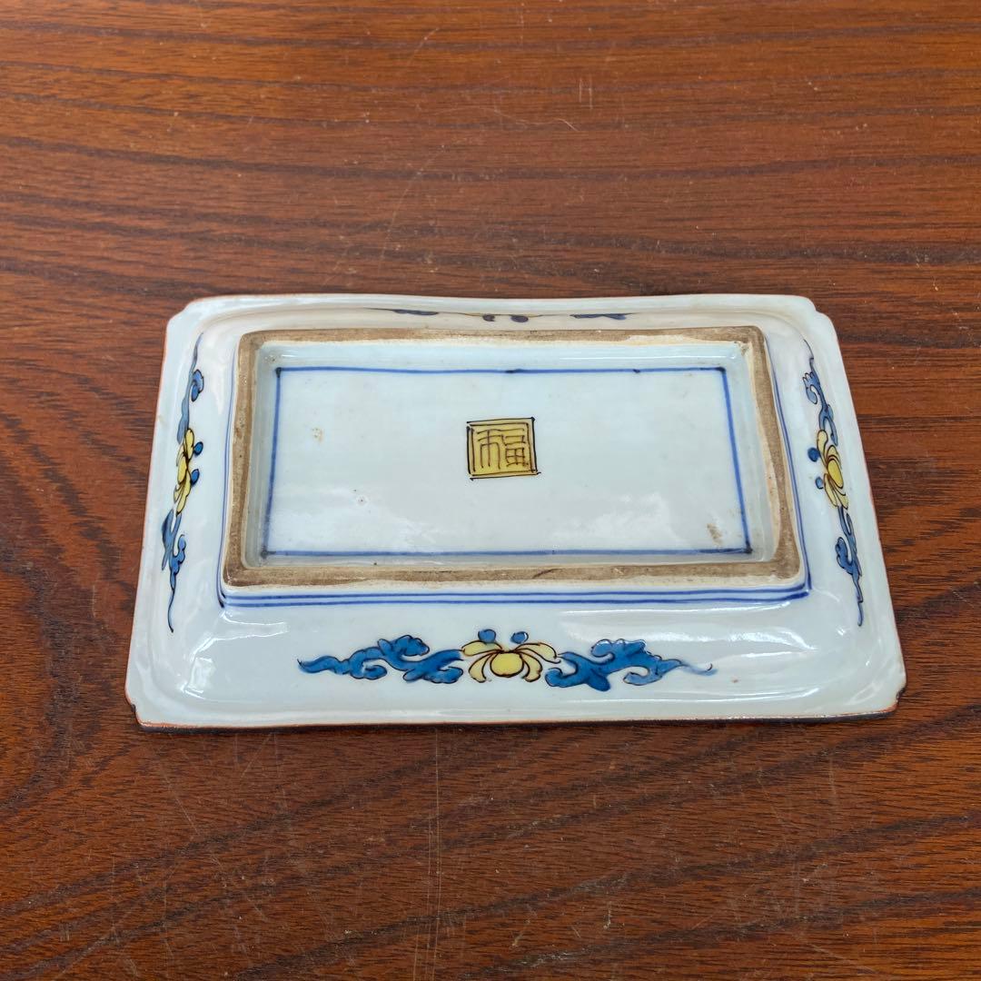 青手古九谷花に蝶の図四方皿