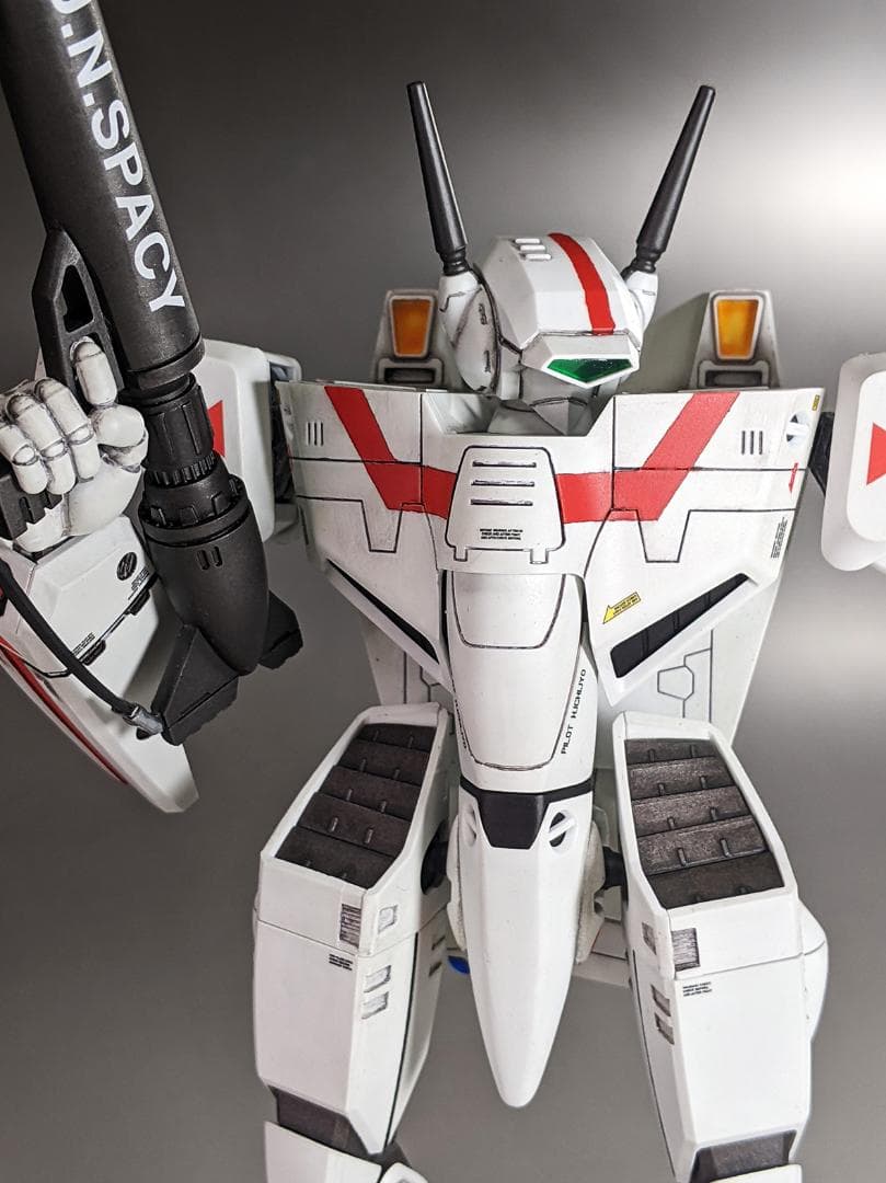 プラモデル　プラマックス　1/72 VF-1 バルキリー　組立塗装済