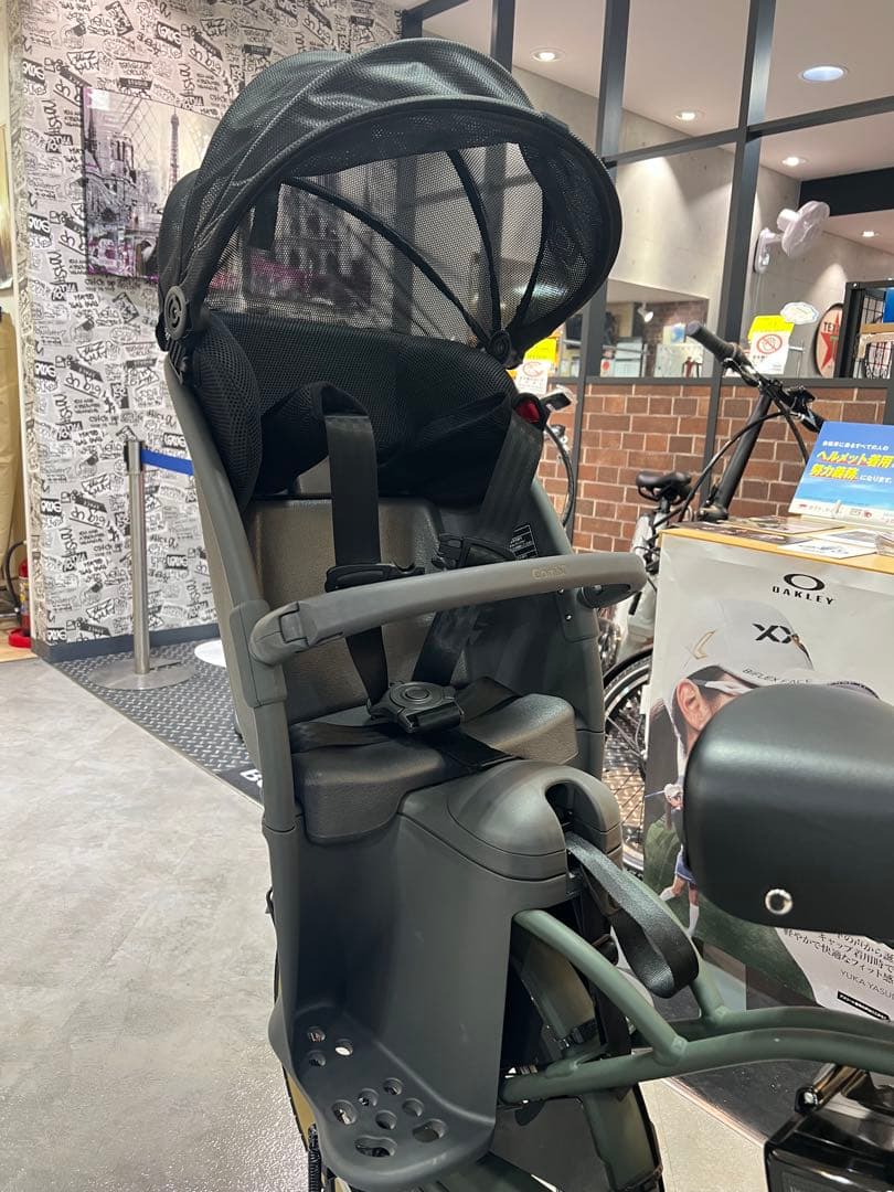 売り切り特別価格‼️ ほぼ新車❗️パナソニック　ギュットクルームR EX