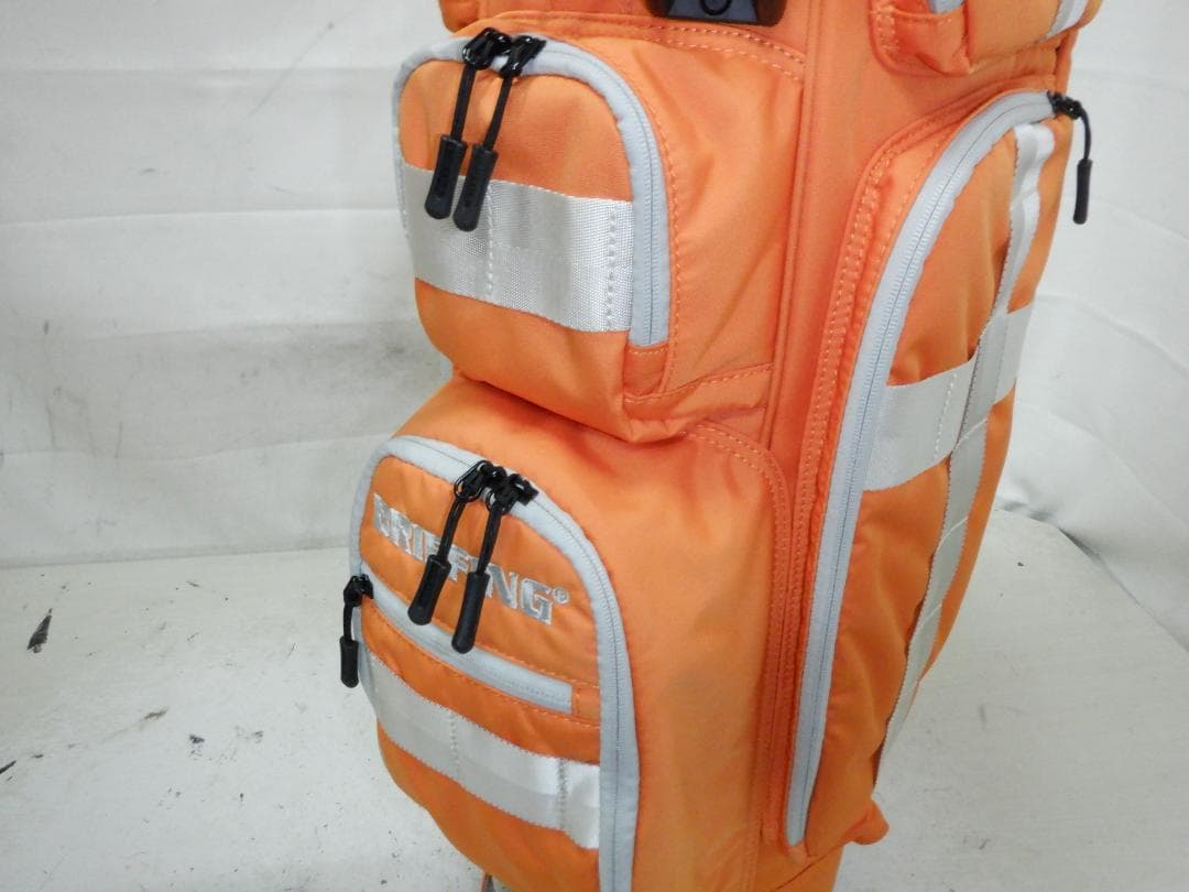 BRIEFING★CR-6＃02★ブリーフィング★8.5型★軽量★美品★カート