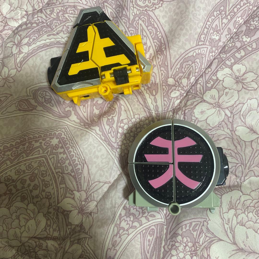 侍戦隊シンケンジャー ロボおもちゃ 秘伝ディスクと武器