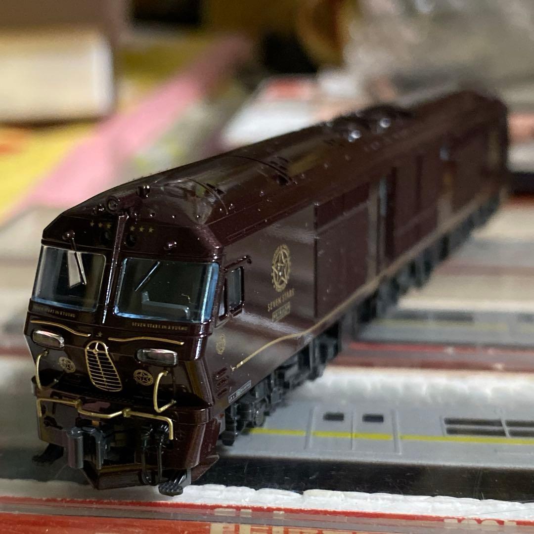 【限定品】　KATO クルーズトレイン ななつ星in九州 DF200-7000