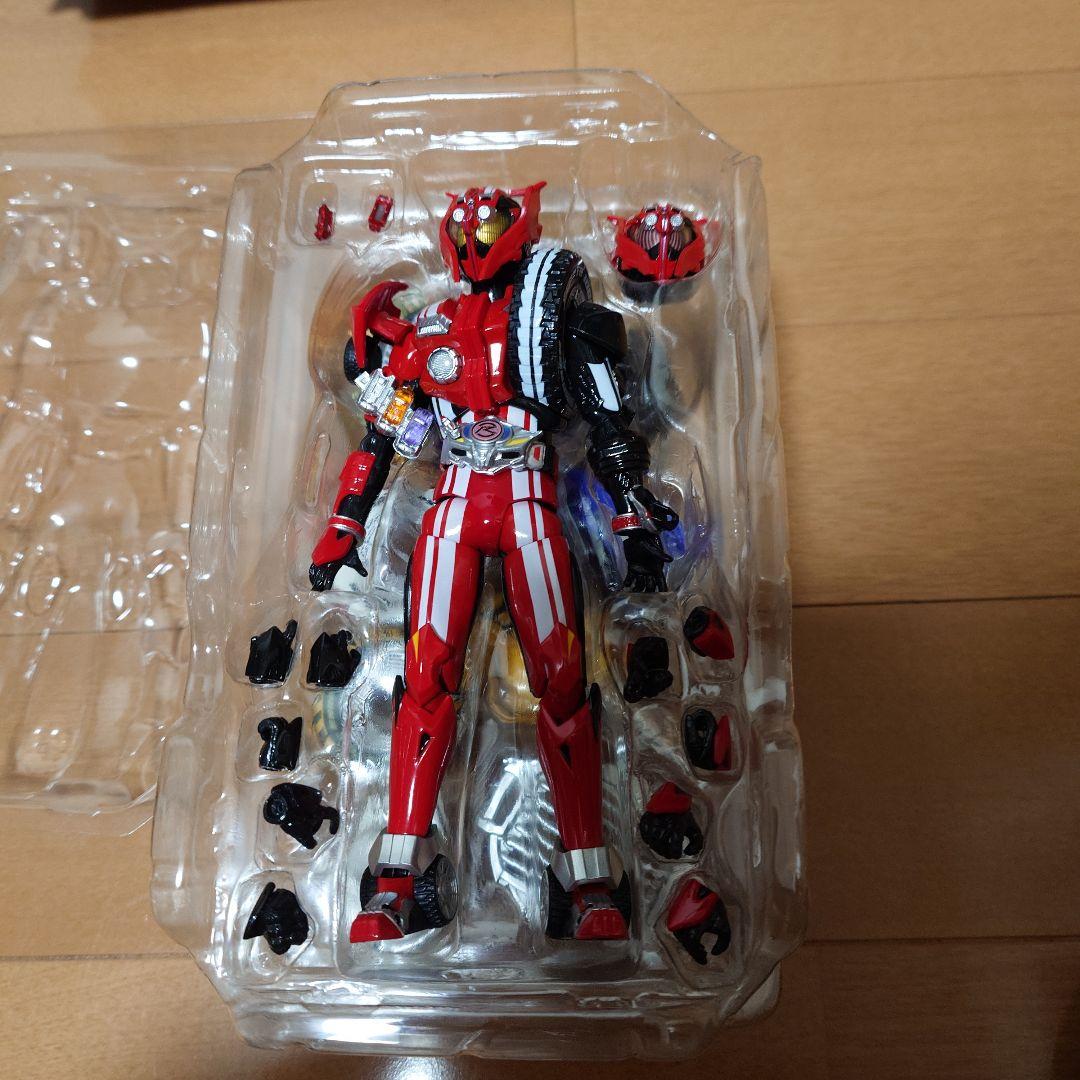 S.H.Figuarts フィギュアーツ　仮面ライダードライブ　トライドロン