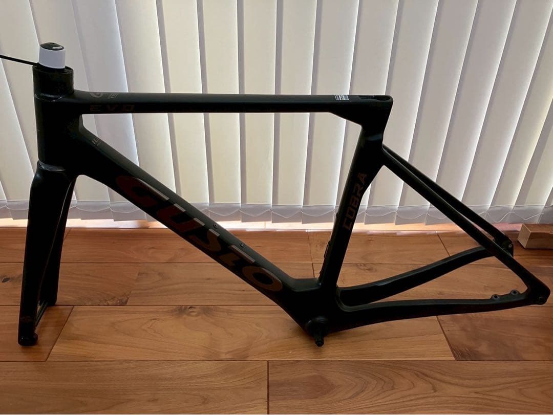 【GUSTO COBRA 2024】ロードバイクフレーム ブラックコーティング済